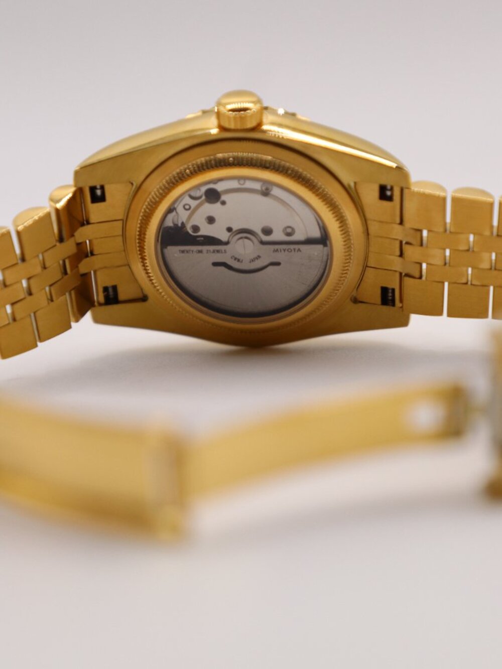 Seiko Mod Day-Date Exhibition Watch – 36mm Automatic Luxury Timepiece - Picture 4 of 7